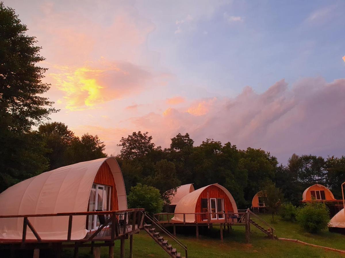 Hotel Sunrise Glamping Retreat Galesu Zewnętrze zdjęcie