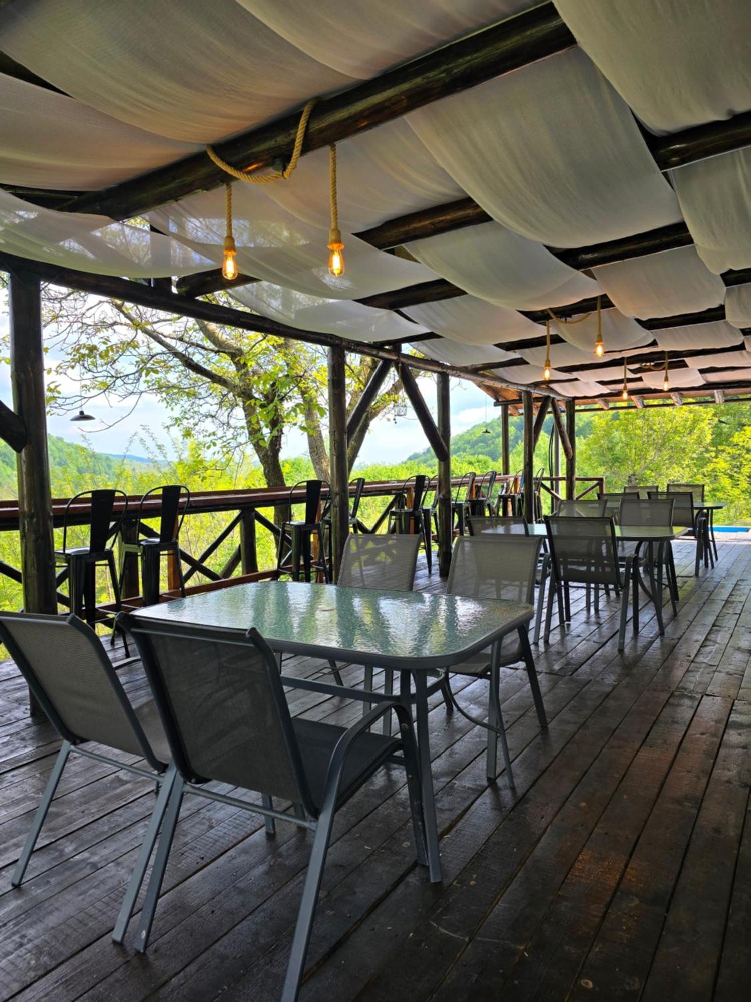 Hotel Sunrise Glamping Retreat Galesu Zewnętrze zdjęcie